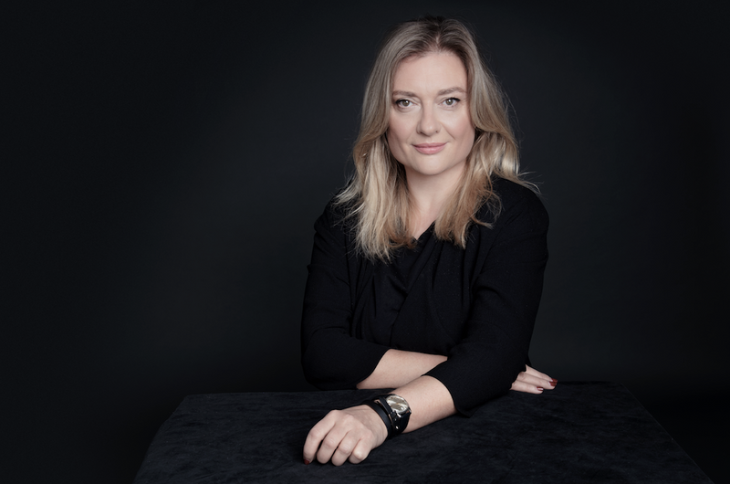 SET DEKORATÉRKA: KLÁRA TOMÁNKOVÁ